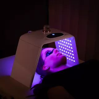 Tunel lampa LED do twarzy światłoterapia inSPORTline Coladome 300