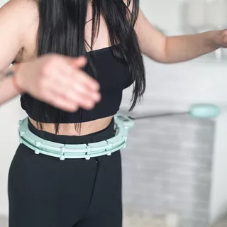 Hula hop z obciążeniem inSPORTline Weight Hoop Lite 69–135 cm ∙ magnetyczne wypustki ∙ ekran LCD ∙ regulowany obwód ∙ magnety