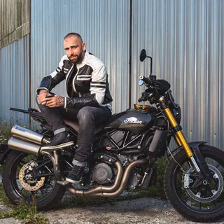 Męska skórzana kurtka motocyklowa W-TEC Esbiker - czarny w beżowe paski