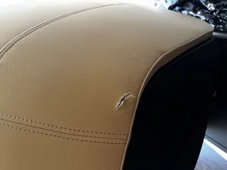 Fotel do masażu masujący inSPORTline Carlita - OUTLET - Beżowy