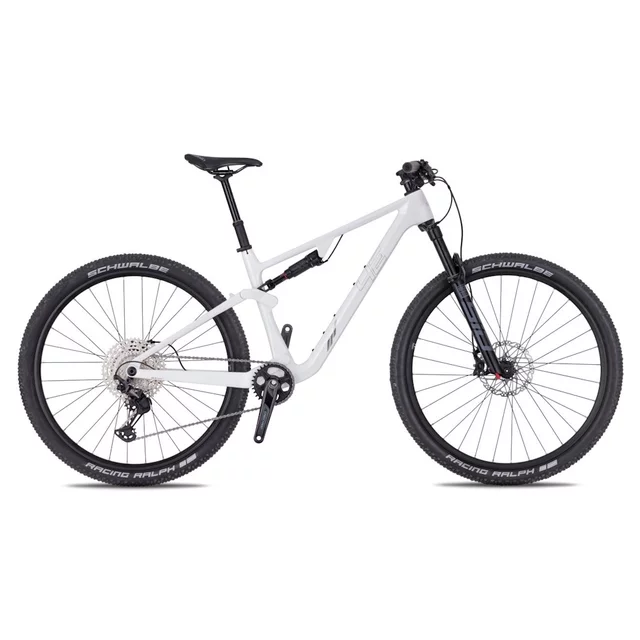 Rower z pełnym zawieszeniem 4EVER Sonnic Elite 29" - model 2026 ∙ karbonowa rama ∙ pełne zawieszenie ∙ waga 13,2 kg ∙ 12 biegów Shimano - płomienna czerwień/hologram - biały/srebrny piasek
