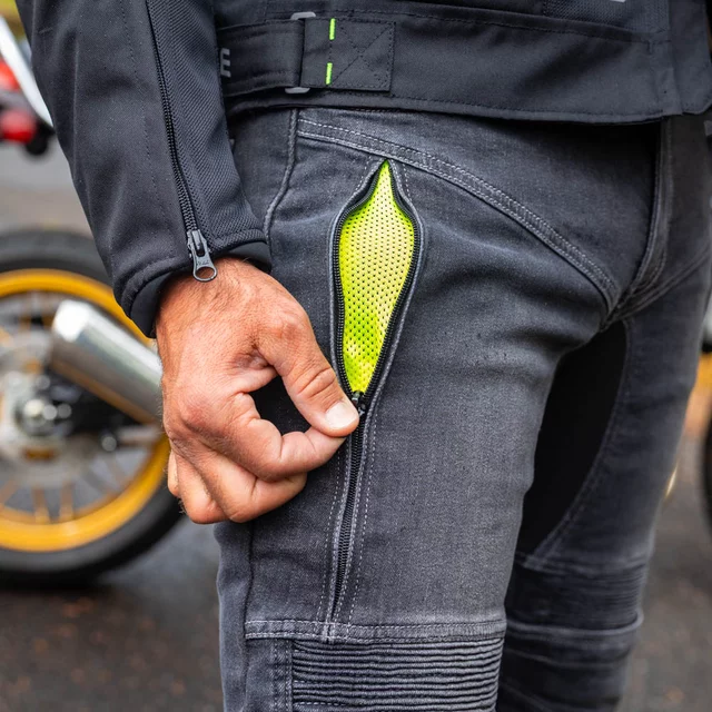 Męskie jeansy motocyklowe W-TEC Biterillo Evo ∙ ochraniacze ∙ wzmocnienia aramidowe ∙ wentylacja na udach ∙ elastyczny denim