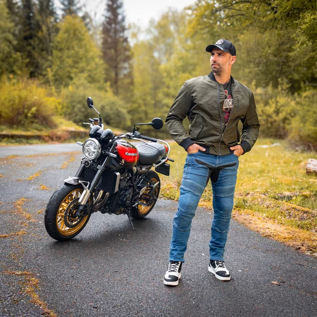 Buty motocyklowe W-TEC Bastige ∙ naturalna skóra ∙ ochrona kostek ∙ wzmocniona pięta i nosek ∙ antypoślizgowa podeszwa ∙ wentylacja