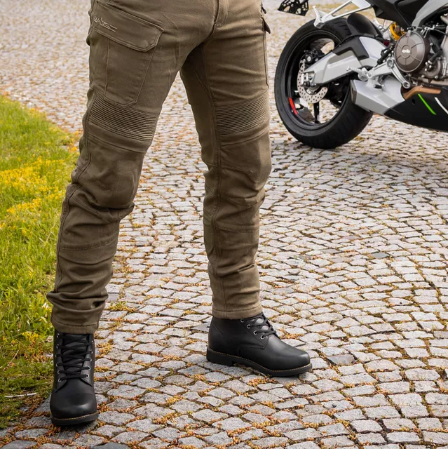 Męskie skórzane buty motocyklowe W-TEC Benga - Czarny