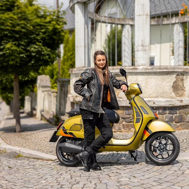 Damskie skórzane buty motocyklowe W-TEC Leocia Black