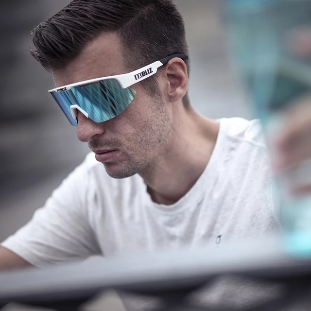 Sportowe okulary przeciwsłoneczne Bliz Matrix - Czarny