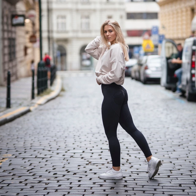 Damskie legginsy z wysokim stanem Nebbia Lifting Effect Bubble Butt 587 - Kremowy