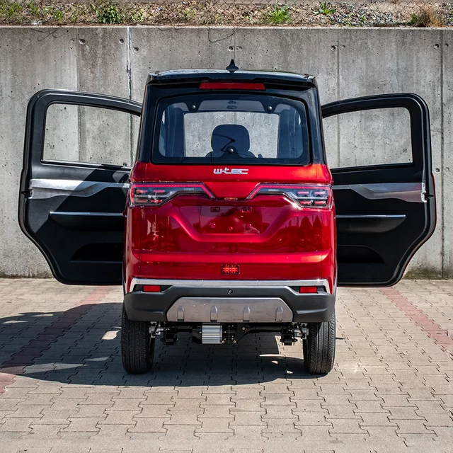 Czterokołowiec elektryczny W-TEC Tuligo II ∙ 2000W ∙ zasięg do 80 km ∙ prędkość 45 km/h ∙ nośność 150 kg ∙ 2 miejsca - Czerwony