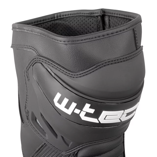 Buty motocyklowe W-TEC Rison Evo ∙ ochraniacze kostek i pięt ∙ elementy odblaskowe ∙ antypoślizgowa podeszwa ∙ wzmocnienie pod dźwignię - Czarny