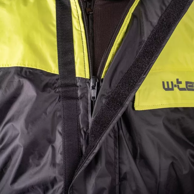 Kurtka przeciwdeszczowa na motocykl W-TEC Igava ∙ oddychająca podszewka mesh ∙ zabezpieczony suwak ∙ wysoka widoczność - czarny-fluo zielony