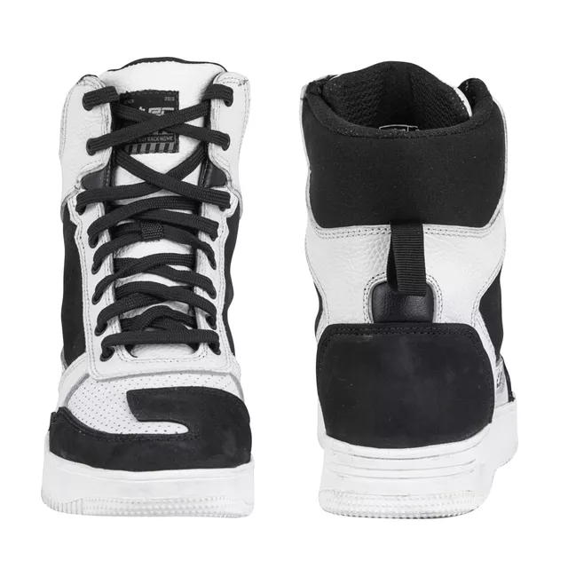 Buty motocyklowe W-TEC Bastige ∙ naturalna skóra ∙ ochrona kostek ∙ wzmocniona pięta i nosek ∙ antypoślizgowa podeszwa ∙ wentylacja - Czarno-biały