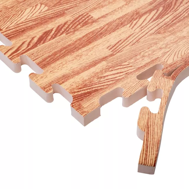 Mata tatami puzzle inSPORTline ZemalPro 100x100 cm ∙ grubość 2 cm ∙ amortyzacja wstrząsów ∙ system łączenia puzzle ∙ ochrona podłogi - motyw trawnika