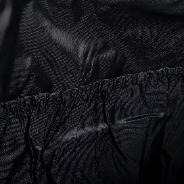 Torba sportowa inSPORTline Favorio ∙ 20 l ∙ oddzielna przegroda na buty ∙ liczne kieszenie ∙ wodoodporny materiał 600D ∙ lekka waga 490 g