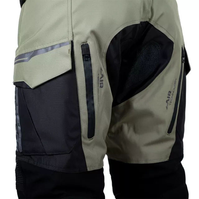 Spodnie motocyklowe W-TEC Karmal ∙ wodoodporne ∙ termiczna wkładka ∙ certyfikowane ochraniacze ∙ wentylowane ∙ kieszenie ∙ odblaski - czarno-oliwkowy