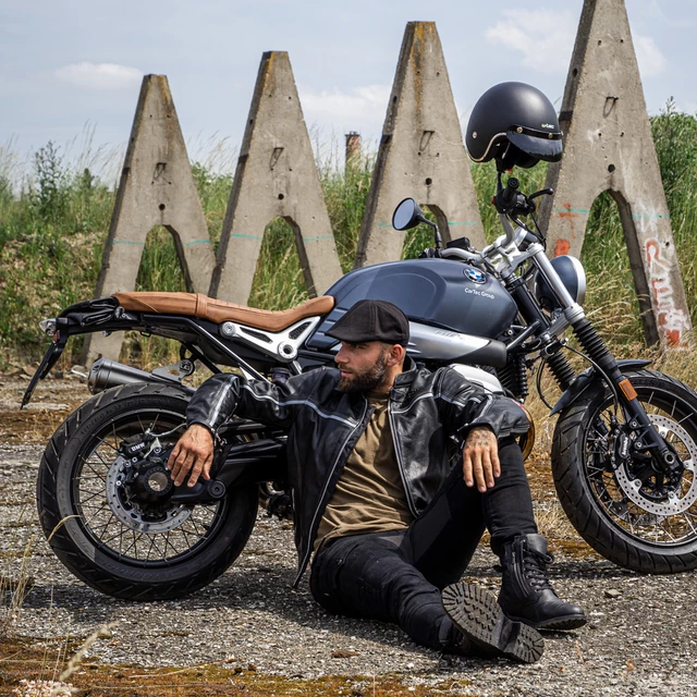Buty motocyklowe W-TEC Feasel - Czarny