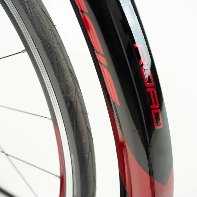 Hulajnoga Crussis ROAD 4.2-2 czarno-czerwona 28"/20"