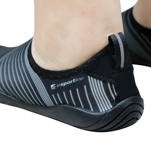 Buty kąpielowe do wody inSPORTline Makar unisex - Czarny