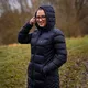 Damska parka kurtka ogrzewana elektryczna z kapturem inSPORTline WARMatera - Czarny