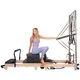 Wieża do reformera Pilates inSPORTline Driftaler ∙ nośność 100 kg ∙ drewniany drążek roll-down ∙ 8 sprężyn ∙ uchwyt V ∙ 53 oczka