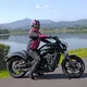Kask motocyklowy z blendą Flip-Up W-TEC Pezzon Magenta - Różowo-czarny