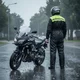 Spodnie motocyklowe przeciwdeszczowe W-TEC Nowet ∙ wodoodporne ∙ odblaski Visionight ∙ wzmocnione pośladki ∙ regulacja nogawek ∙ antypoślizgowe gumki - Czarny