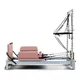 Reformer do pilatesu inSPORTline Oquiler ∙ system sprężynowy ∙ nośność 150 kg ∙ rama aluminiowa ∙ box w zestawie